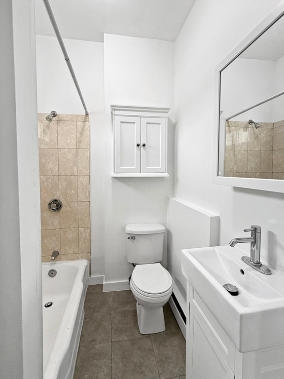 Photo - 463 Broadway Unit 2