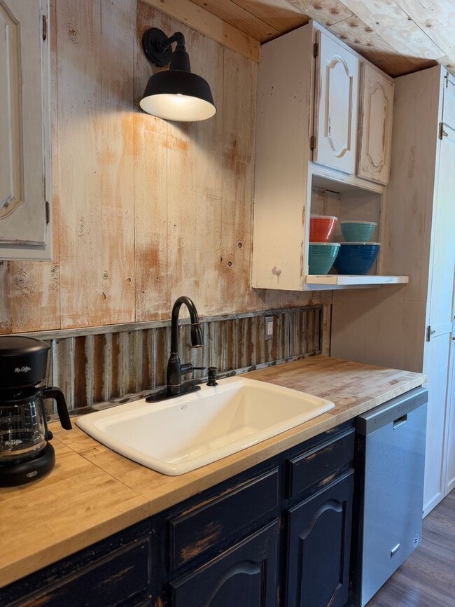 Photo - SEASONAL SOLDOTNA HOME!