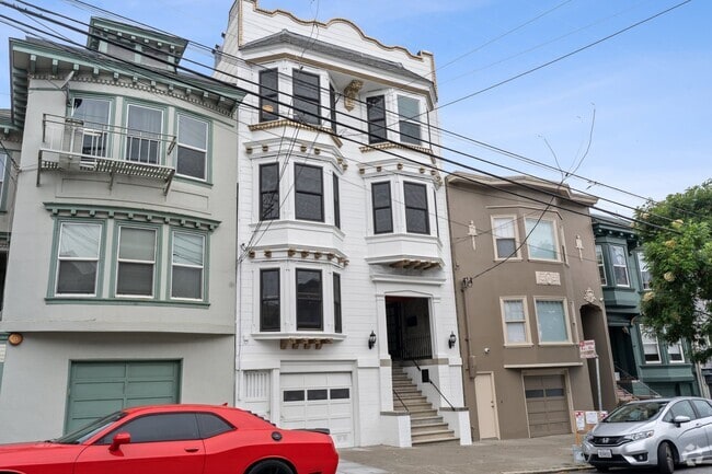 Building Photo - 673 7th Ave Rental