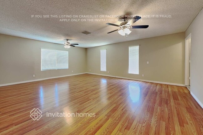 Photo - 4901 W Michigan Ave