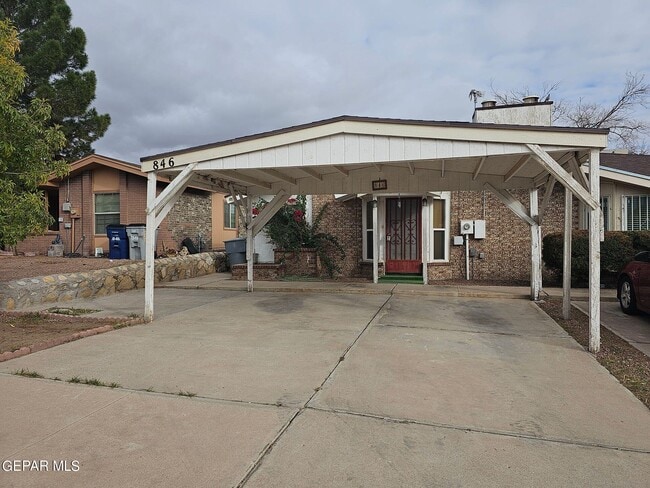 Photo - 846 El Arco Dr House