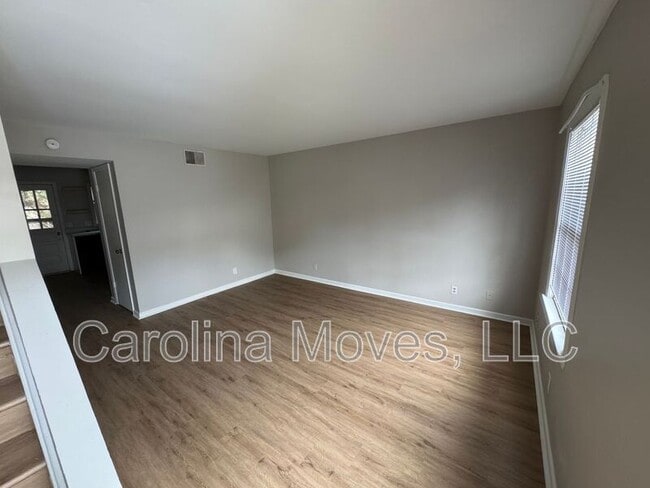 Photo - 160 Pine Creek Ct Ext