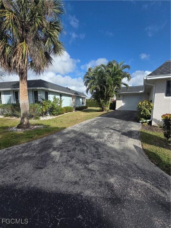 Photo - 280 Lanchester Ct