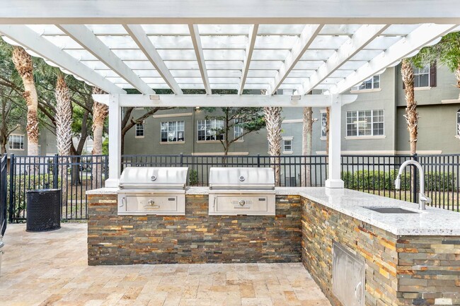The Debra Metrowest - The Debra Metrowest Rental