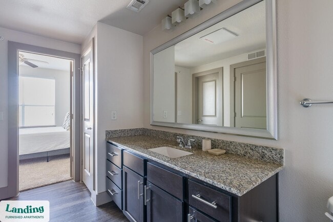 Photo - 4115 Louetta Rd Unidad 1306