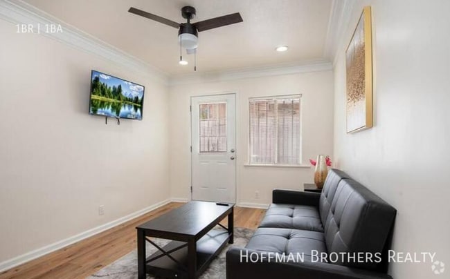 Building Photo - 1161 W 38th St Unit 2 Rental