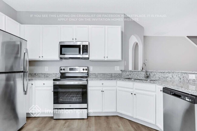 Photo - 3084 Imperial Cir SW