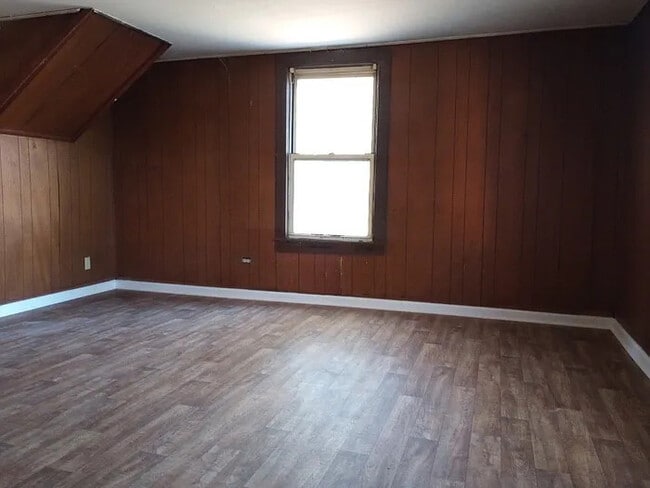 Photo - 3 Bedroom 1 Bathroom