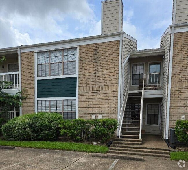 Building Photo - 12660 Ashford Point Dr Unit 613 Rental