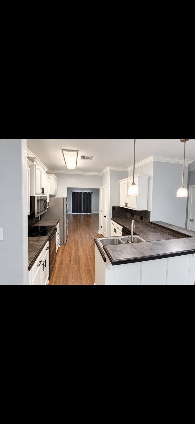 20334 De Chene Dr