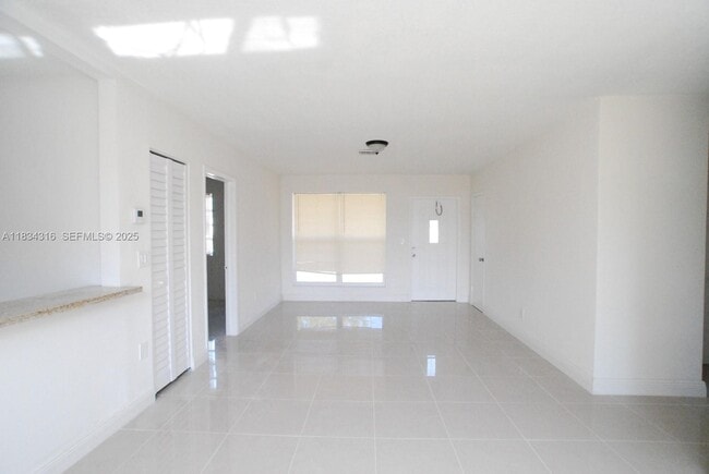 Photo - 3110 SW 33rd Ave