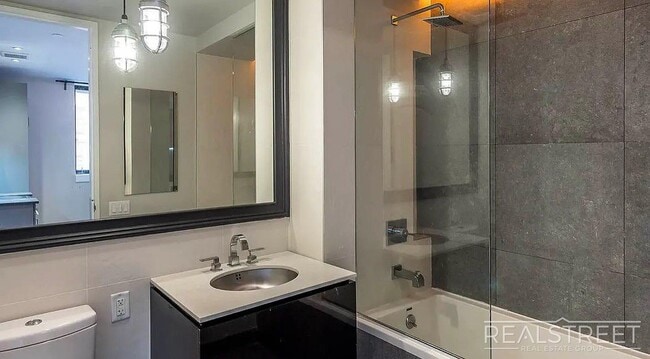 Photo - Leonard Street Unit 1A