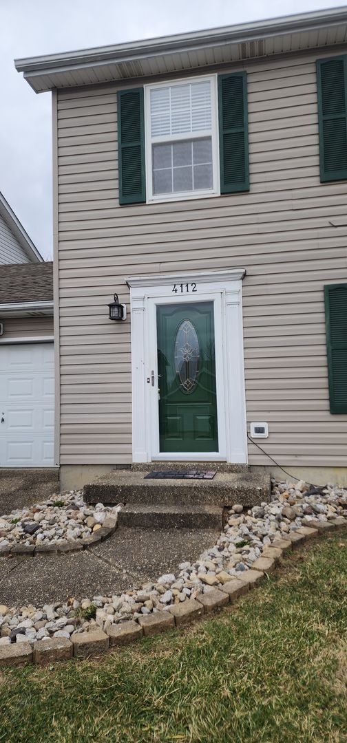 Photo - Fantastic 3 Bedrooms & 1.5 Bathroom, Two Story with a Garage!  Freshened Paint throughout!  Newer...