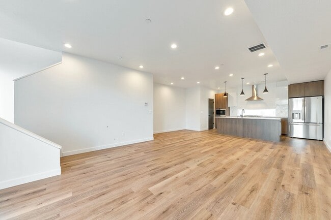 Photo - 230 W 1300 S St