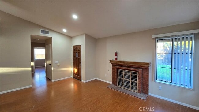 Photo - 1309 Cascade Ave House