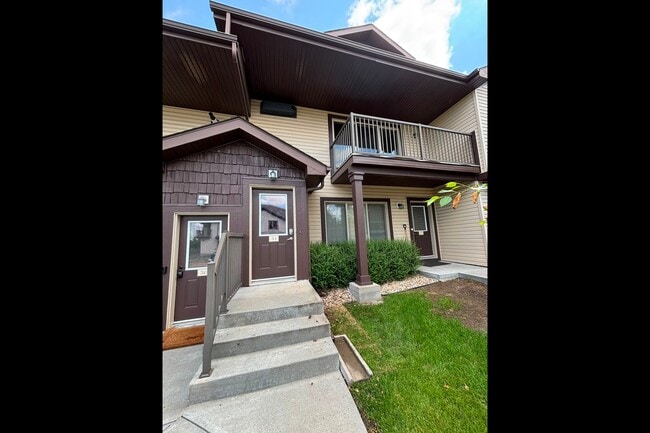 Photo - 602-662 62 St SW