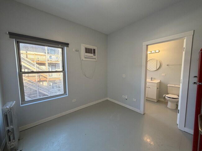 Photo - 4700 N Racine Ave Unit 206