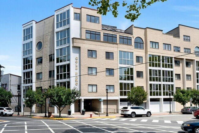 Building Photo - 200 Paterson Plank Rd Unit 401