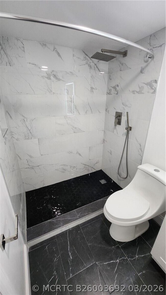 Photo - 3301 Spanish Moss Terrace Unit 202