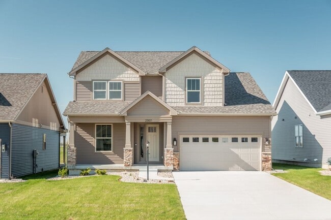 Building Photo - 2307 Lovie Ln