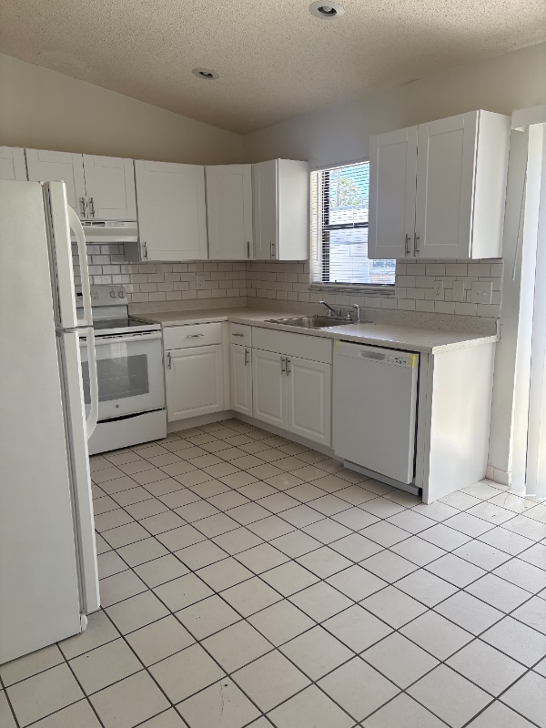 Photo - 5619 McKinley St