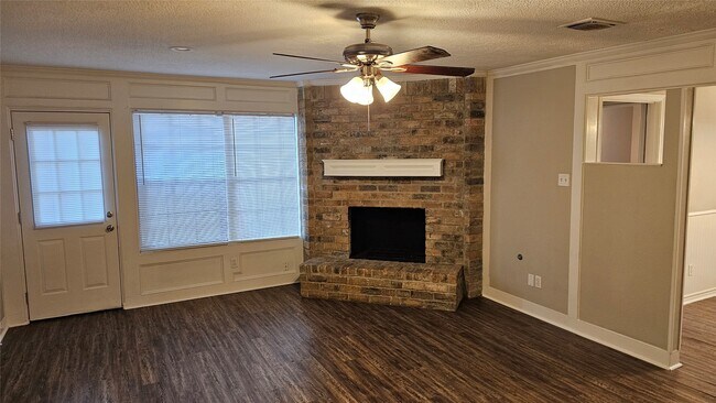 Photo - 2827 Thorne Creek Ln