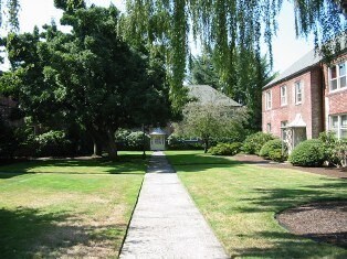 Photo - Parkview Apartments