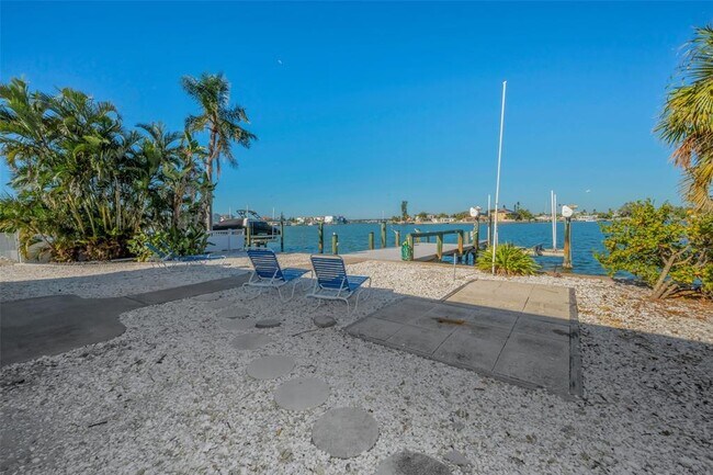 Photo - 14125 N Bayshore Dr