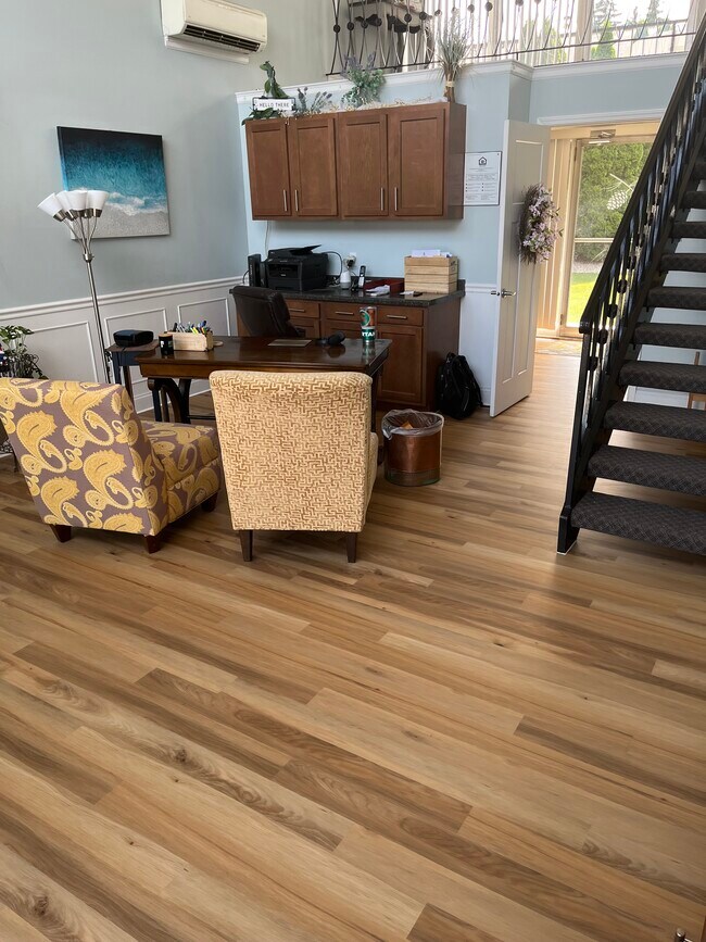 Silver Pines Apartments