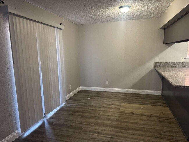 Photo - Spacious 2 Bed, 2 Bath Unit – Great Locati... Unit 1