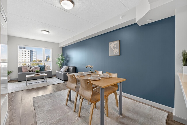 Dining - Fergus House - Student Living