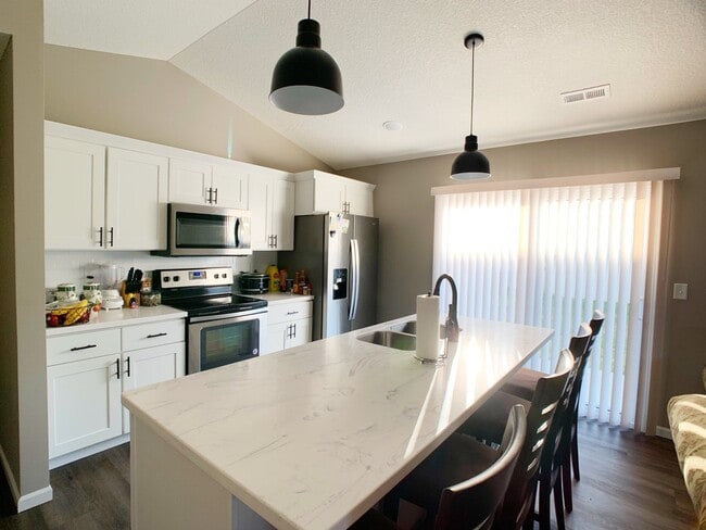 Photo - ADORABLE SINGLE FAMILY HOME! BUILT IN 2018!