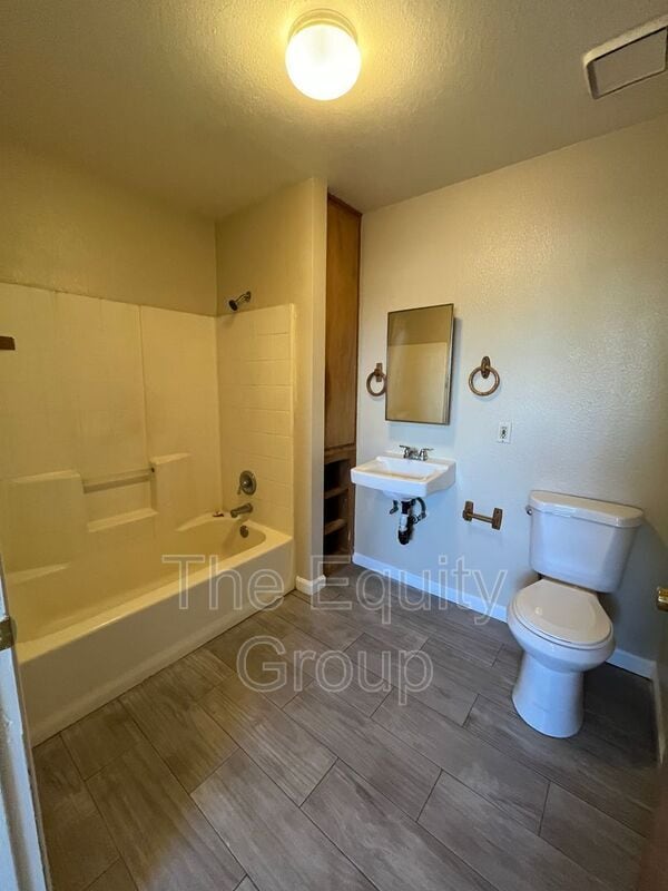 Photo - 62 N Villa St Unit #10