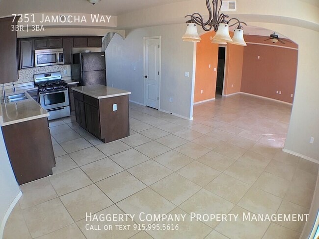 Photo - 7351 Jamocha way