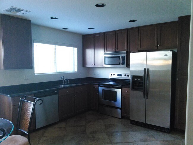 Photo - 1212 E Canyon Creek Dr