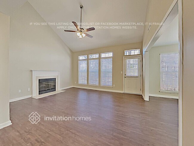 Photo - 9203 Darbyshire Pl