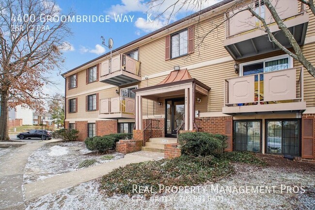 Updated 2-bedroom, 2-bath condo in Alexandria - Updated 2-bedroom, 2-bath condo in Alexandria Unidad K