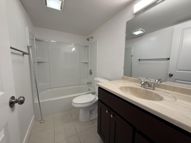 110 N Richmont Dr