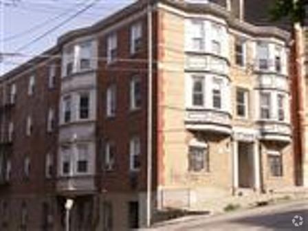 Photo - 1701 Sycamore St