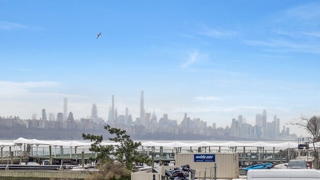 Photo - 1055 River Rd Unit 809