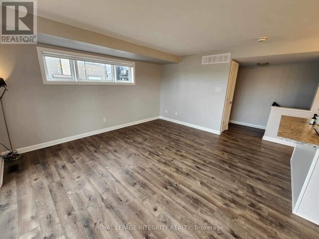 Photo - 2335A Mer-Bleue Rd