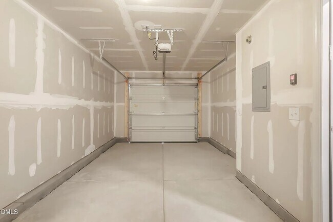 Photo - 3602 Elm Grv Ln