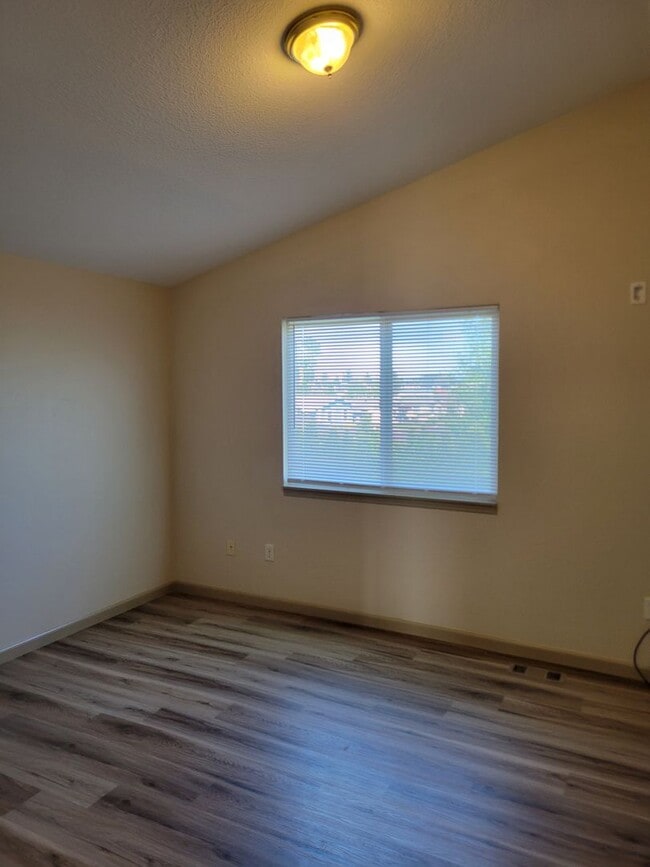 Photo - Updated House in NE Salem - Fenced Yard - Pet Friendly
