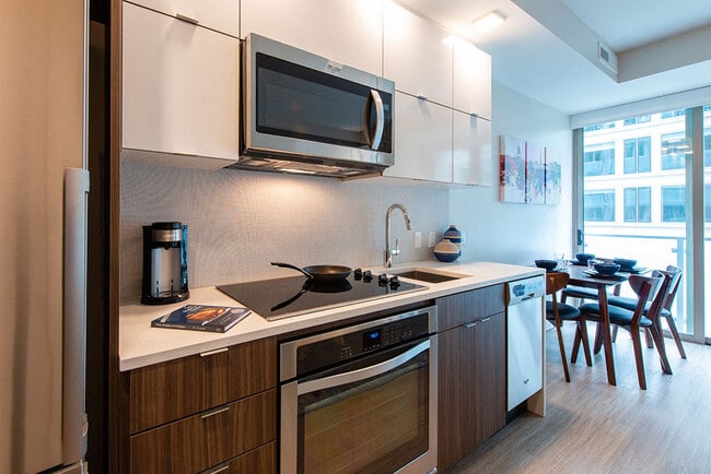 301M Southwest Washington DC - Artline Apartments