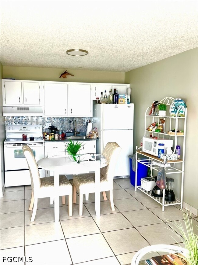 Photo - 7330 Estero Blvd Unit 301