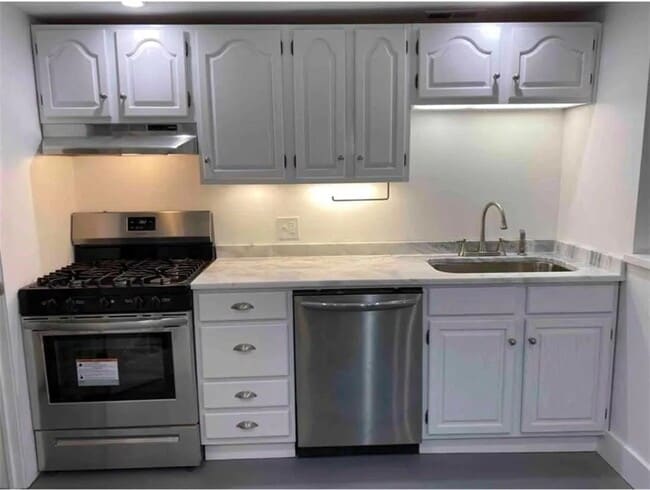 Photo - 1566 N Morningside Dr NE Unit