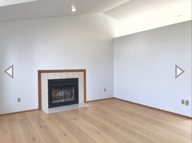 Photo - 22827 SE 282nd St
