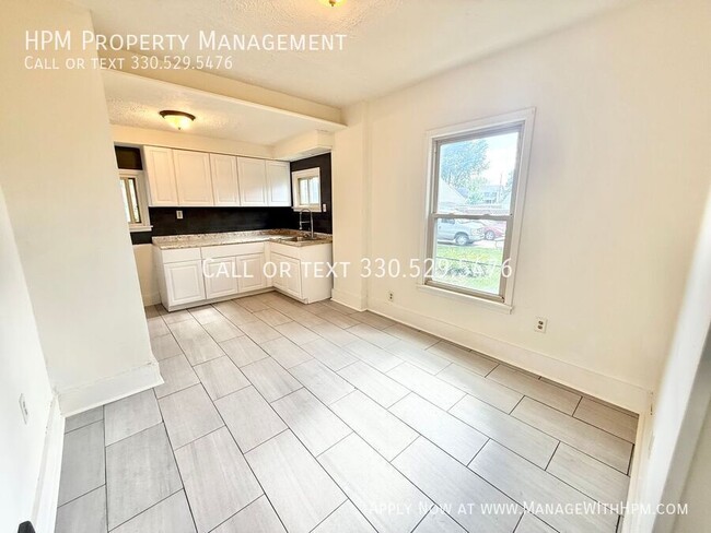 Photo - 2806 10th St SW