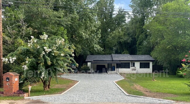 Building Photo - 4228 Debby St