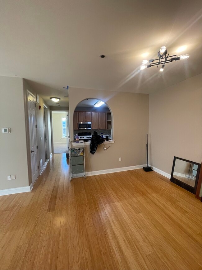 Photo - 185 Horseshoe Ct